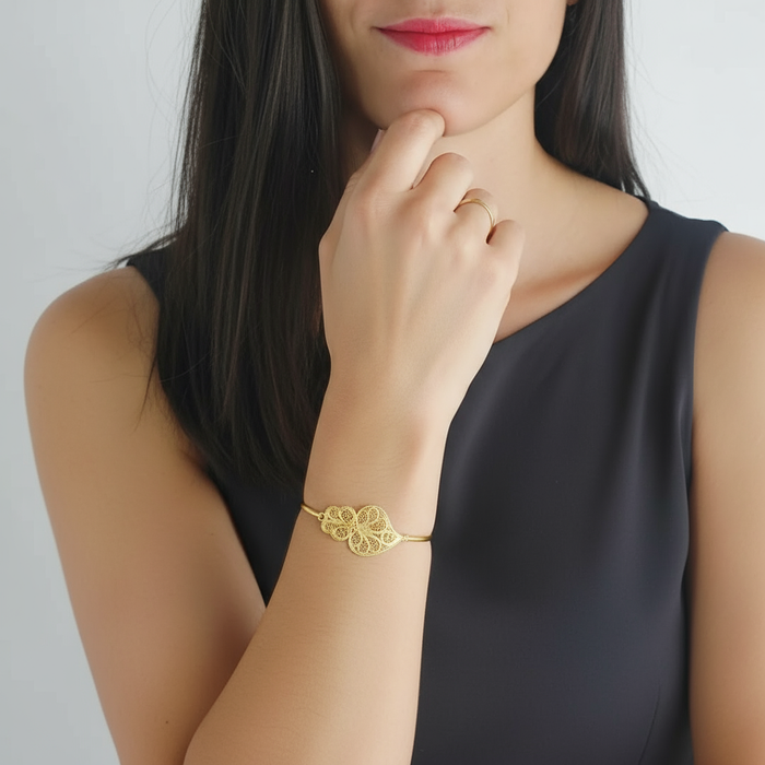 Heart of Viana Bangle