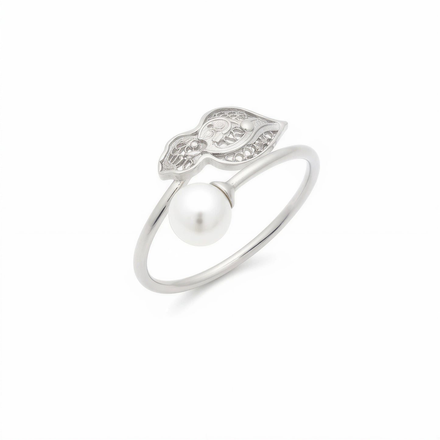 Heart of Viana Pearl Ring [Silver]
