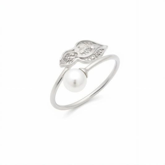 Heart of Viana Pearl Ring [Silver]