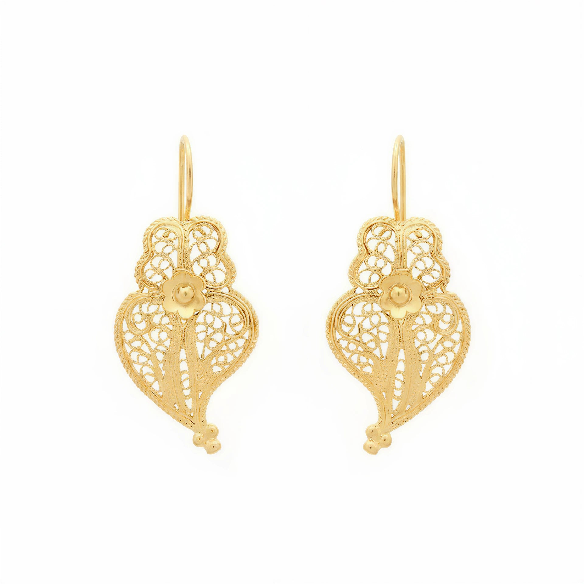 Heart of Viana Pendant Earrings [Gold Plated Silver]