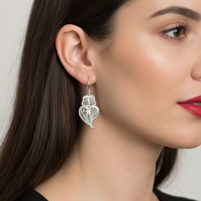Heart of Viana Pendant Earrings M