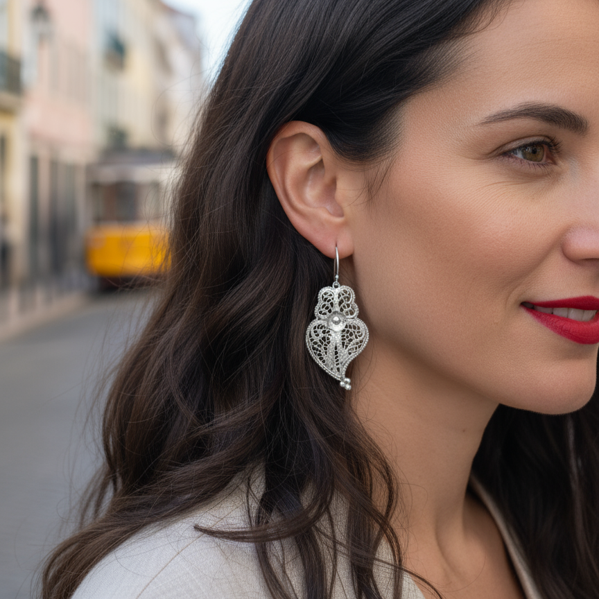 Heart of Viana Pendant Earrings M [Silver]