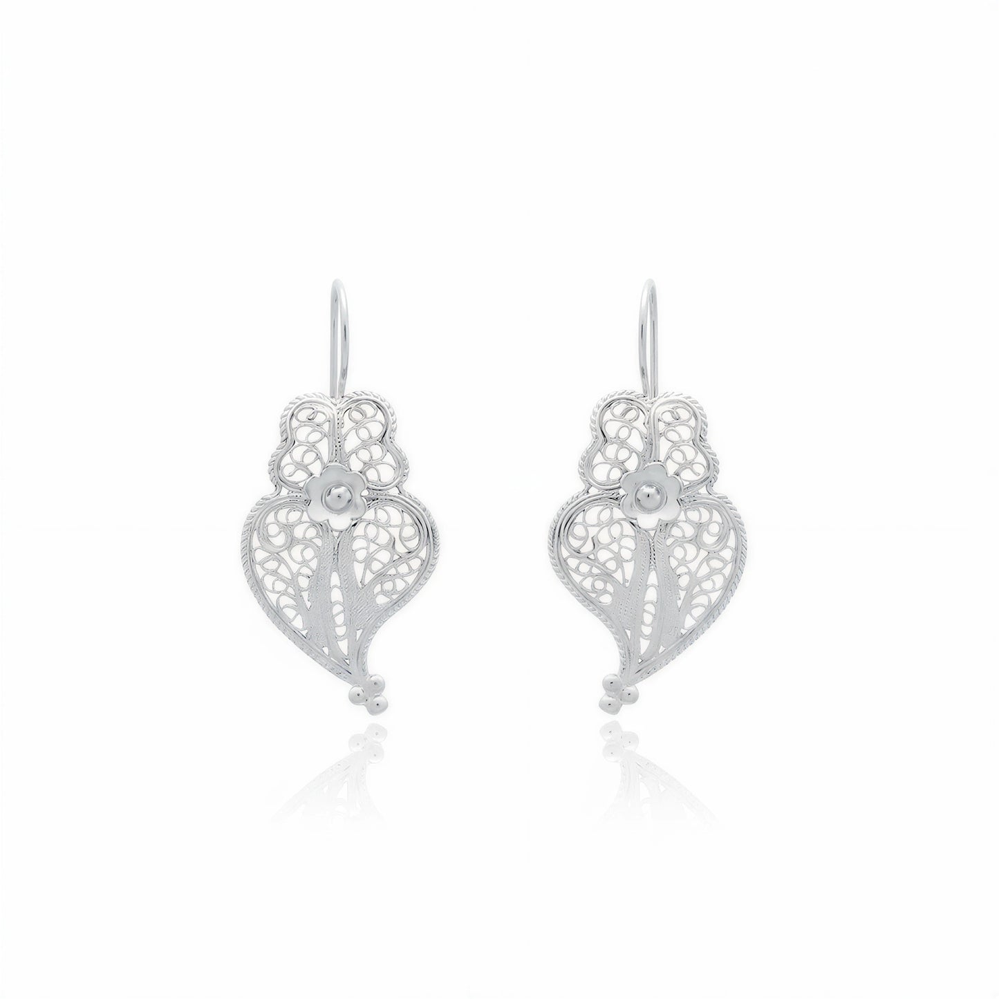Heart of Viana Pendant Earrings [Silver]