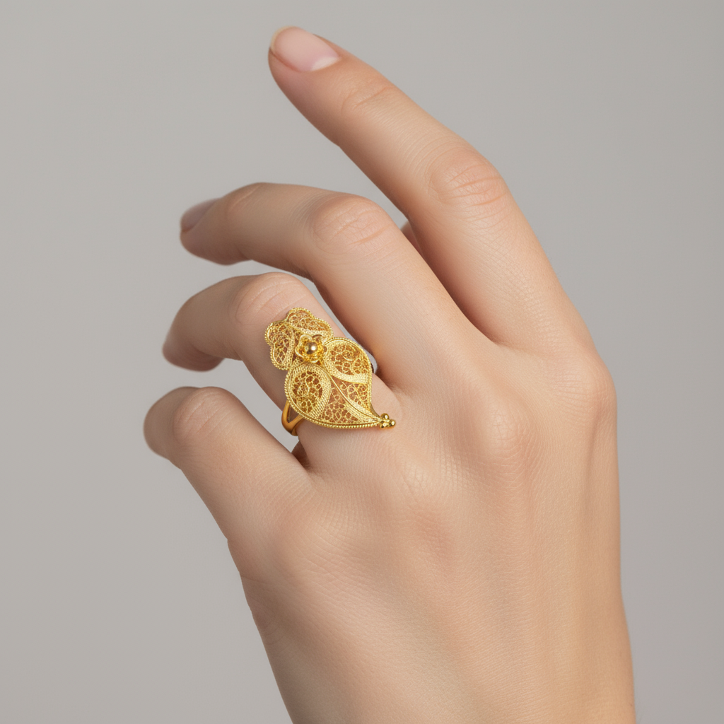 Heart of Viana Traditional Ring [Gold Plated Silver]