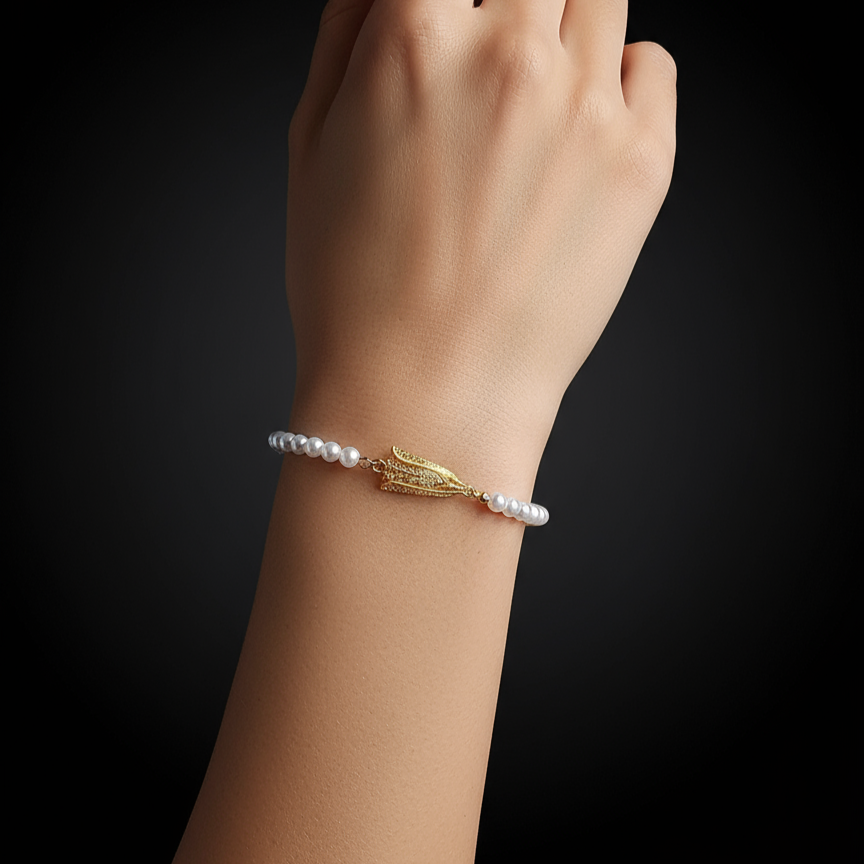 Our Lady of Fatima Filigree Pearl Bracelet [19.2Kt. Gold]