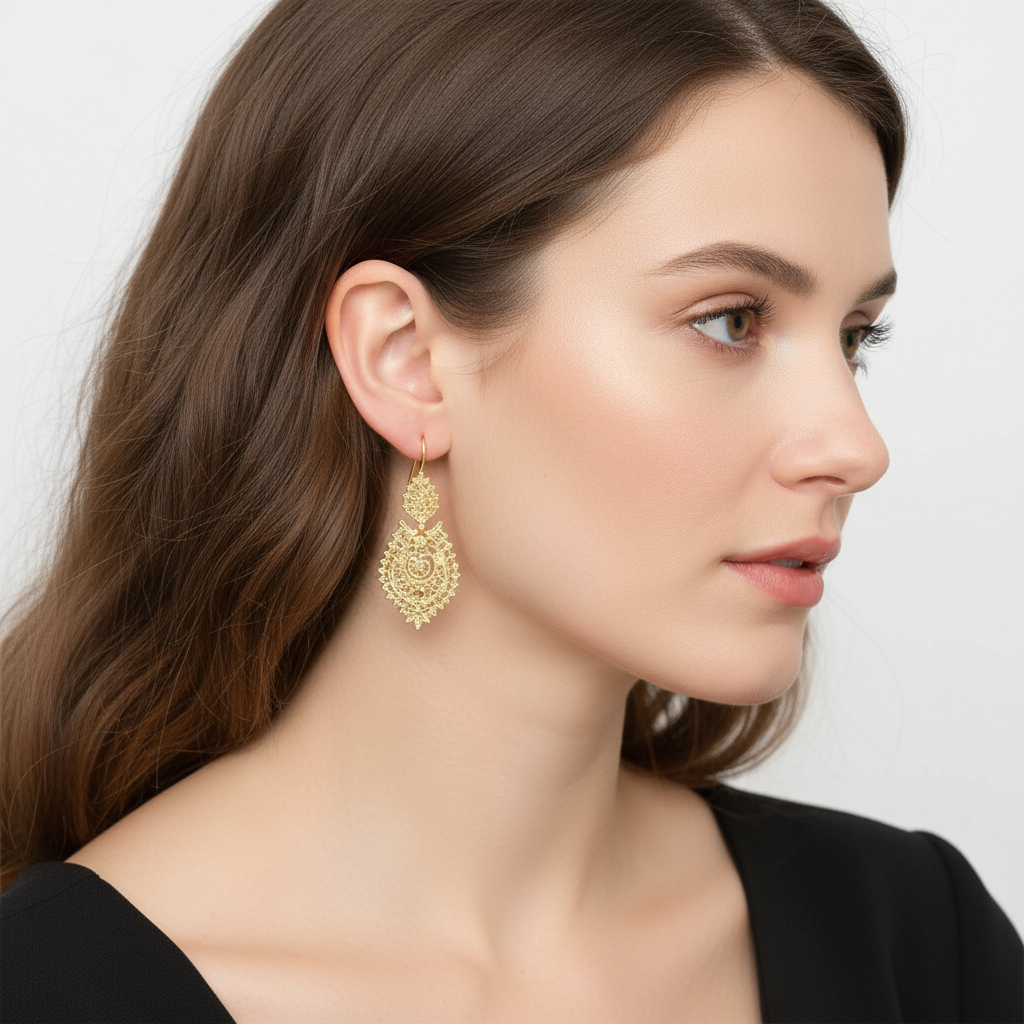 Queen Earrings [Gold Plated Silver]